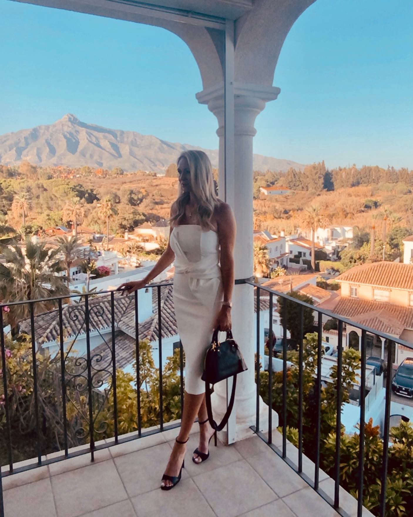 Instagram Post 19:33 Thursday 8th May 2025